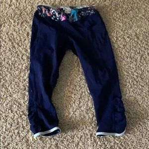 Navy ivivva leggings